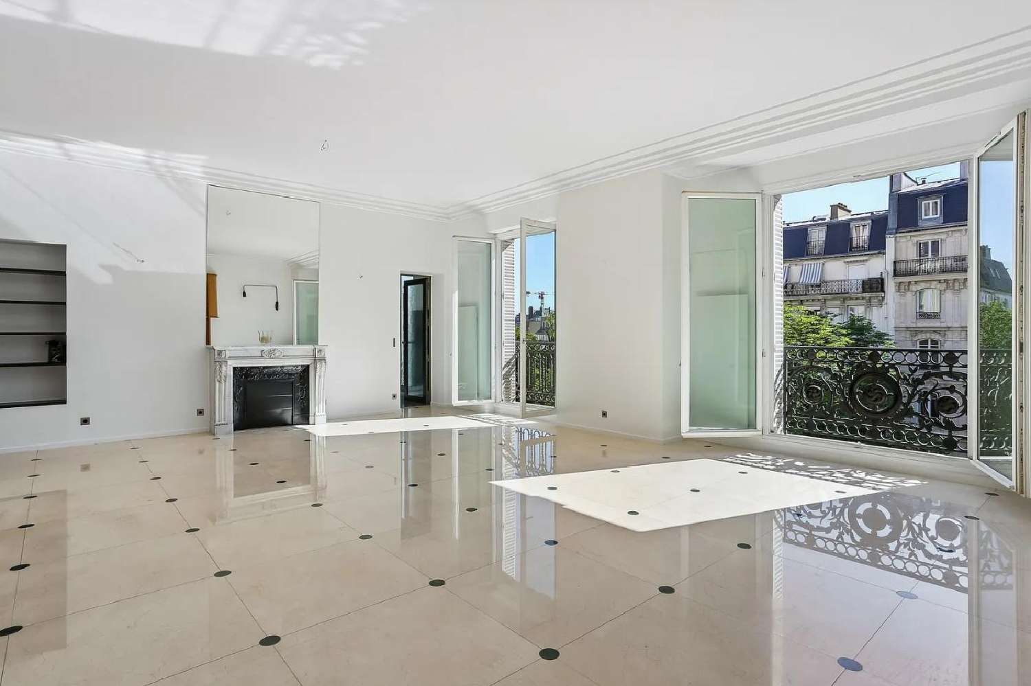 for sale apartment Clichy Hauts-de-Seine 2