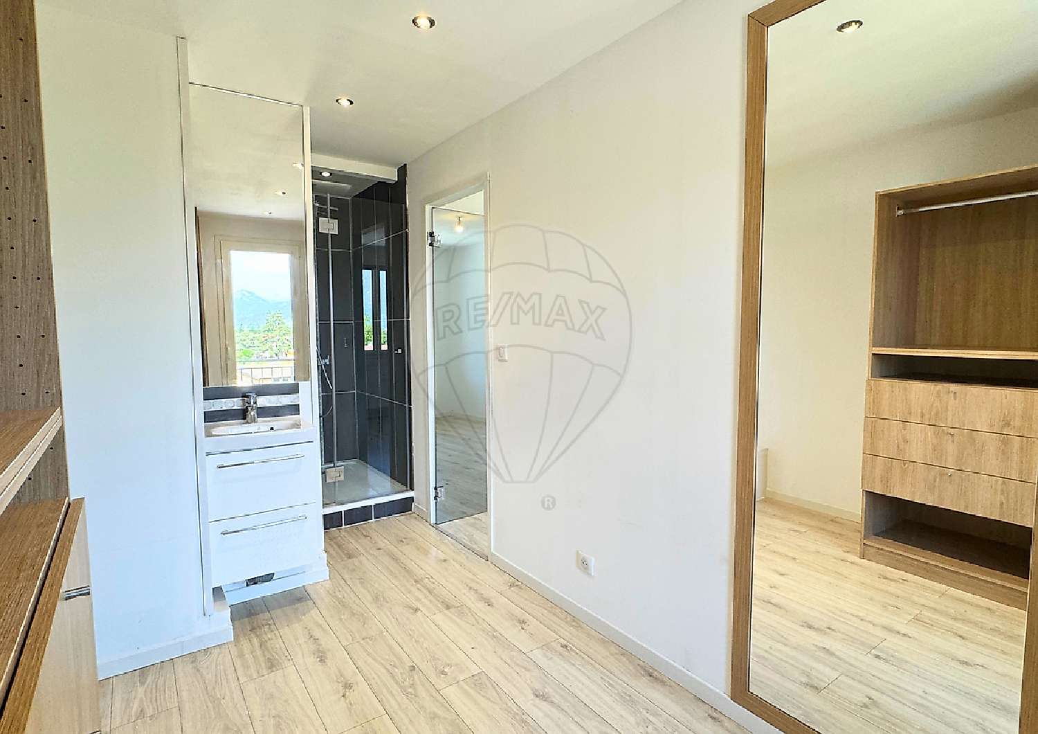 for sale apartment La Roche-sur-Foron Haute-Savoie 7