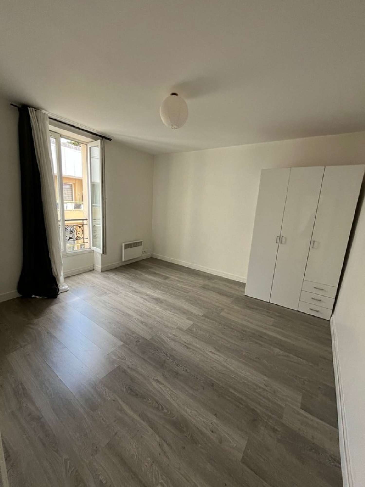 for sale apartment Le Pré-Saint-Gervais Seine-Saint-Denis 3