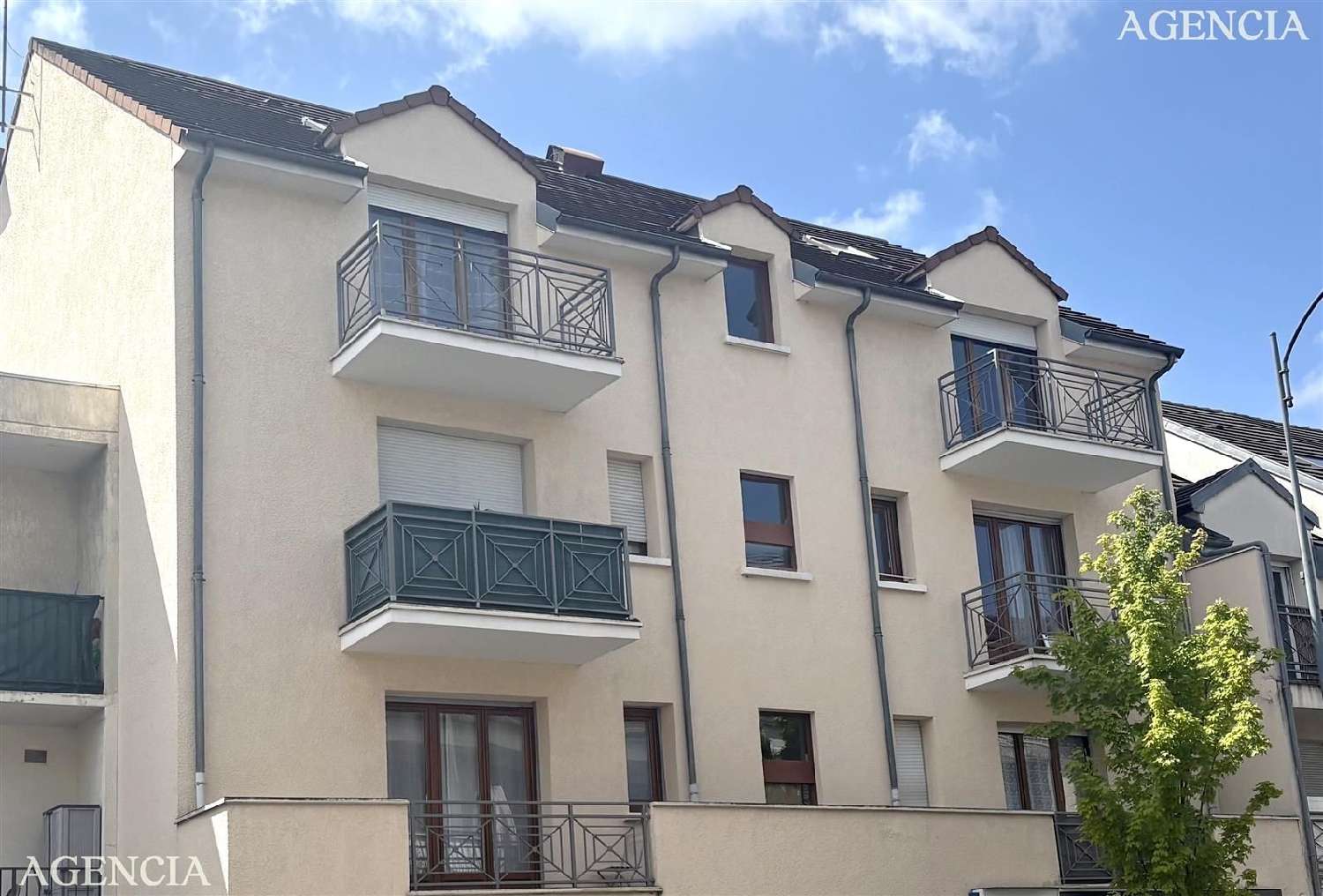  à vendre appartement Magny-le-Hongre Seine-et-Marne 1