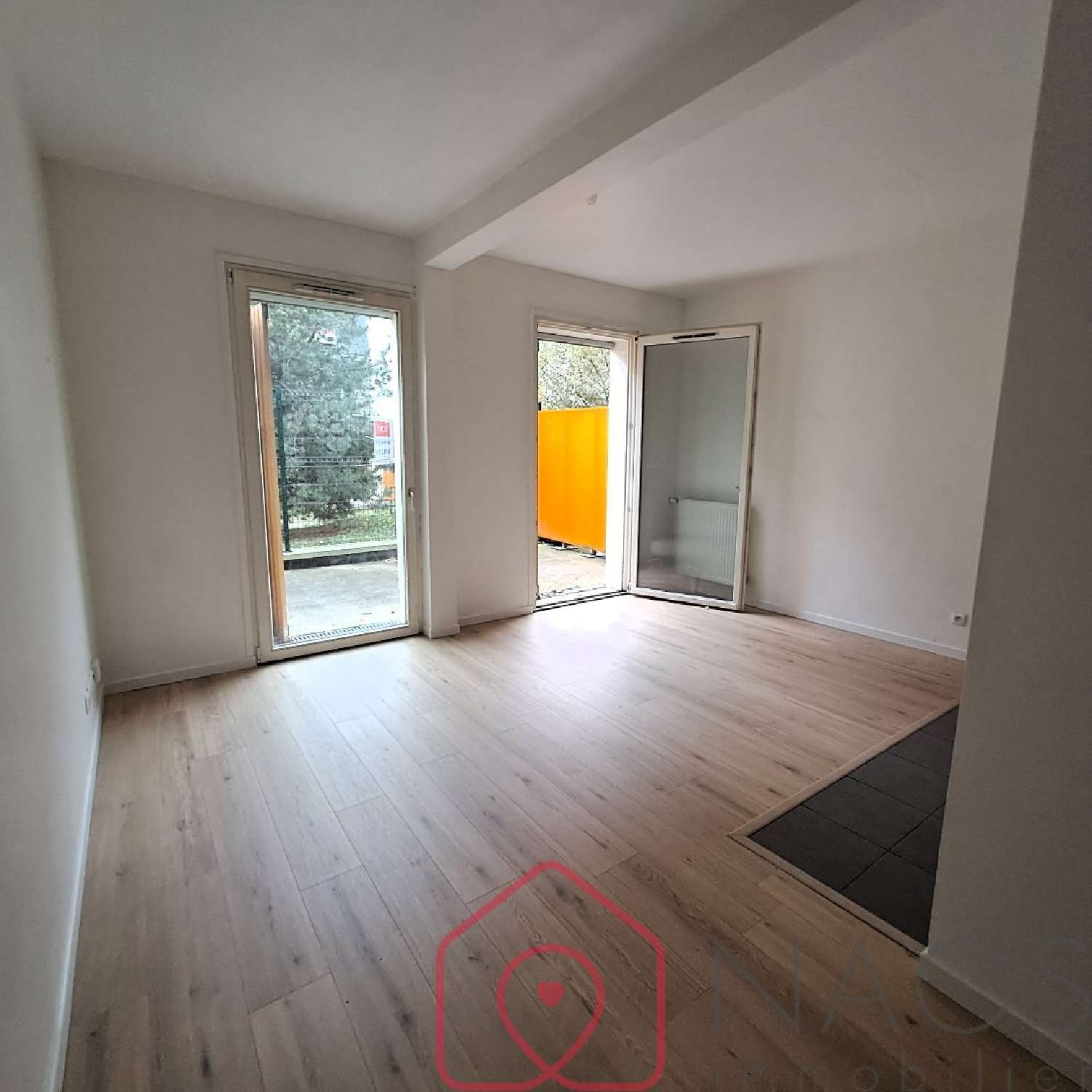  à vendre appartement Saint-Ouen Seine-Saint-Denis 2