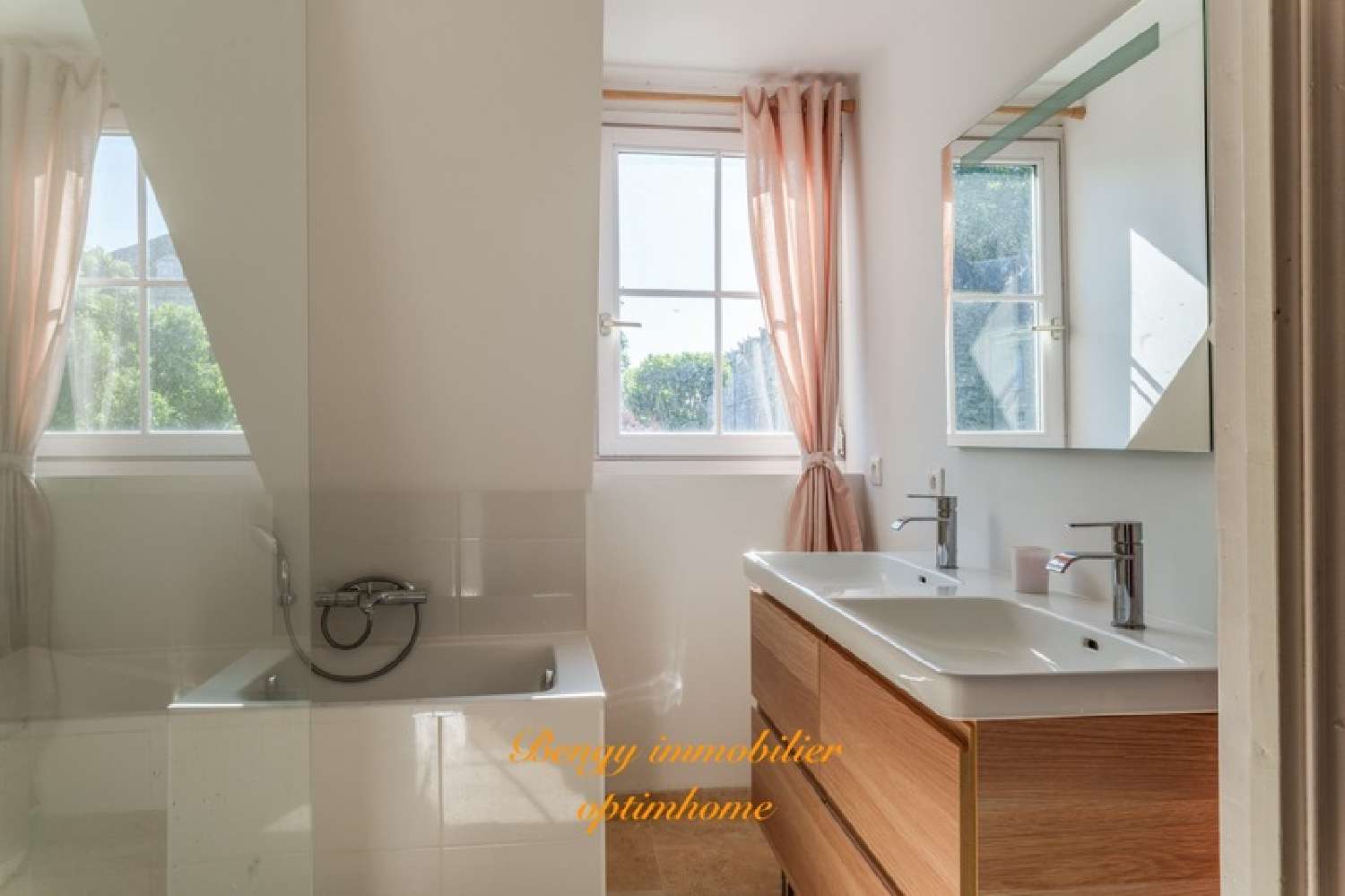 à vendre appartement Tours Indre-et-Loire 8