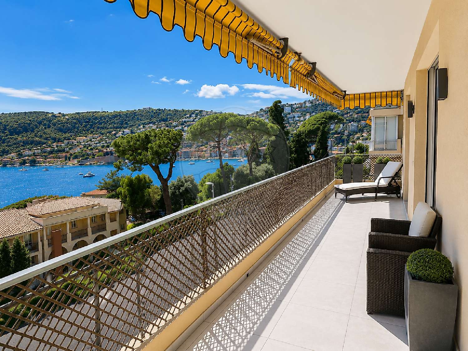 à vendre appartement Villefranche-sur-Mer Alpes-Maritimes 5