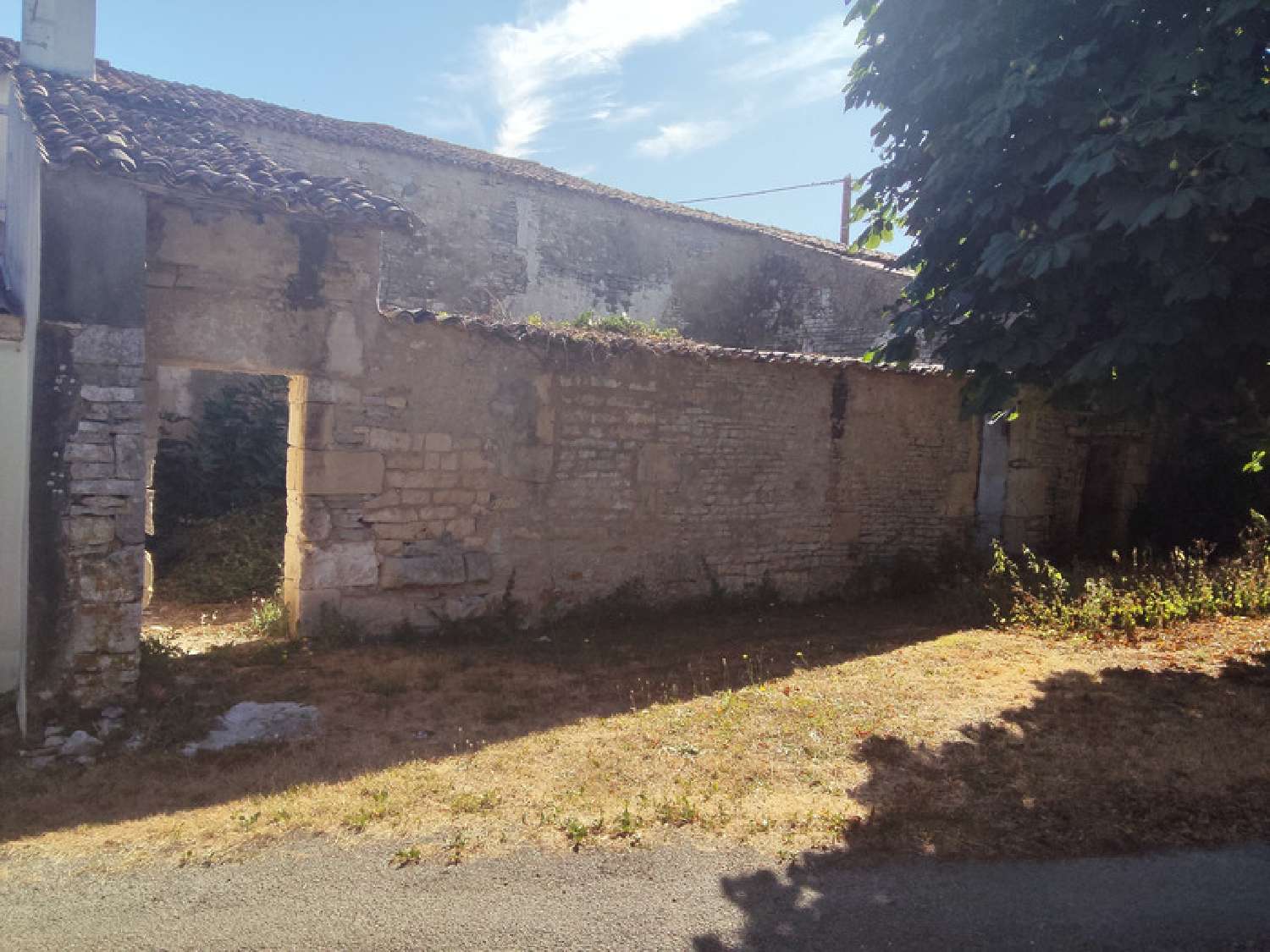  for sale barn Saint-Hilaire-de-Villefranche Charente-Maritime 4