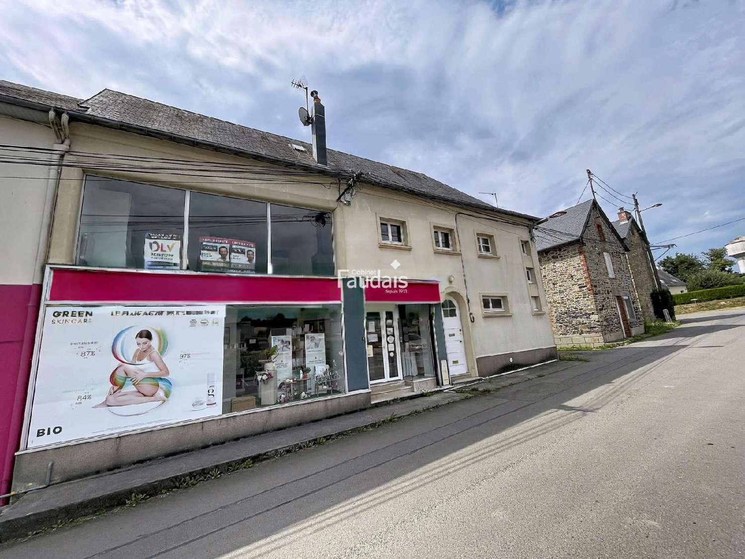 for sale building Belval Manche 1