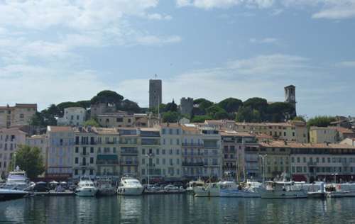 Cannes La Bocca Alpes-Maritimes batiment foto 7373394