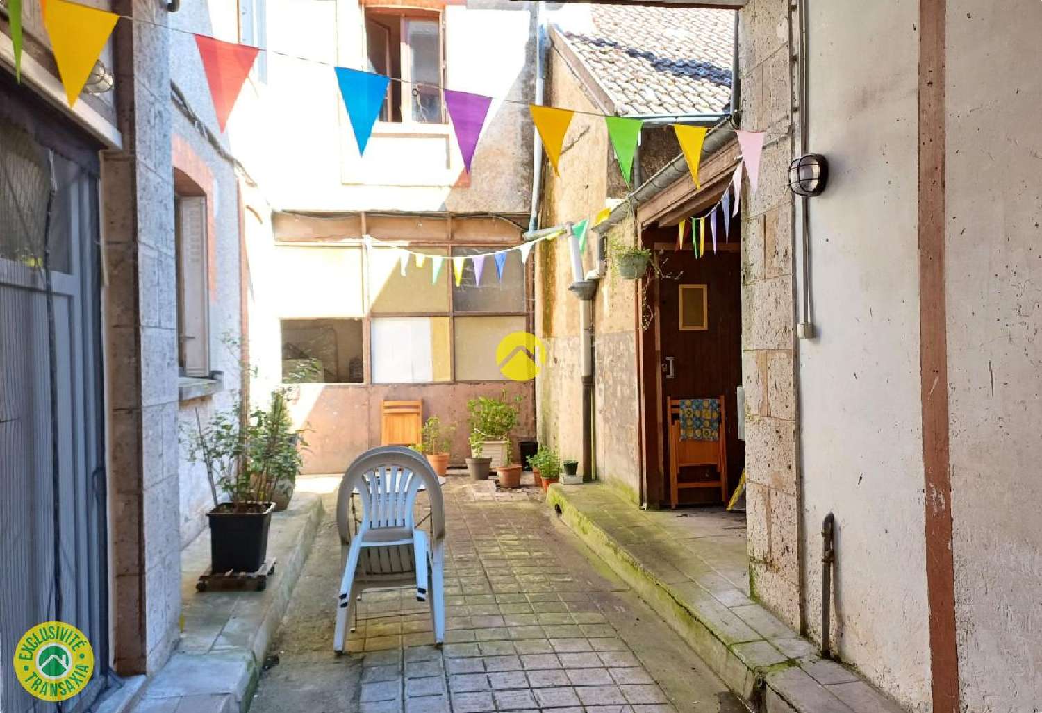 à vendre batiment Chârost Cher 8