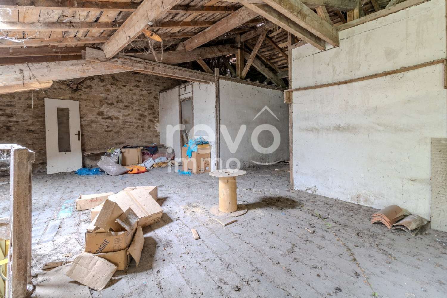 for sale building Neuffons Gironde 3