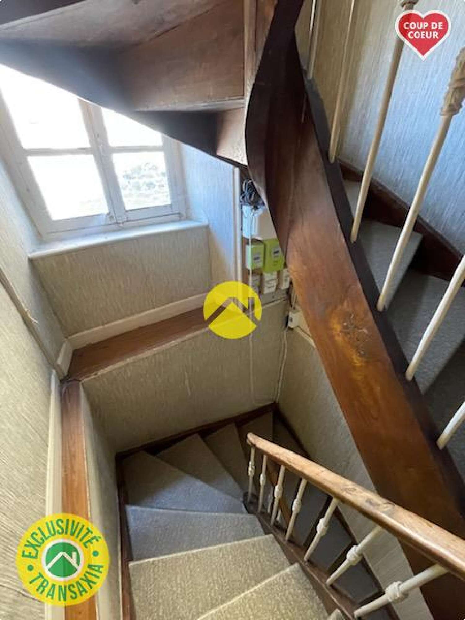  te koop gebouw Pierrefort Cantal 8