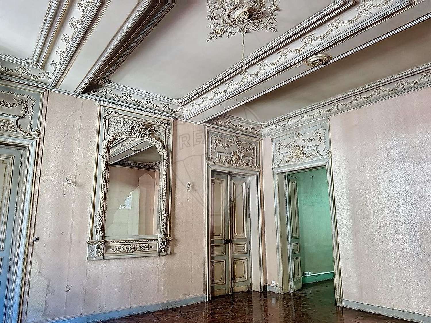 à vendre batiment Saint-Césaire Gard 4