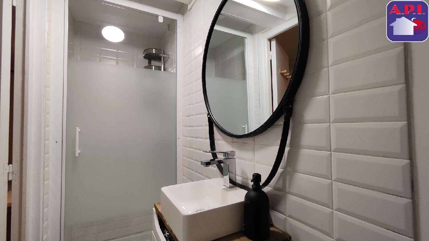 à vendre batiment Tarascon-sur-Ariège Ariège 3