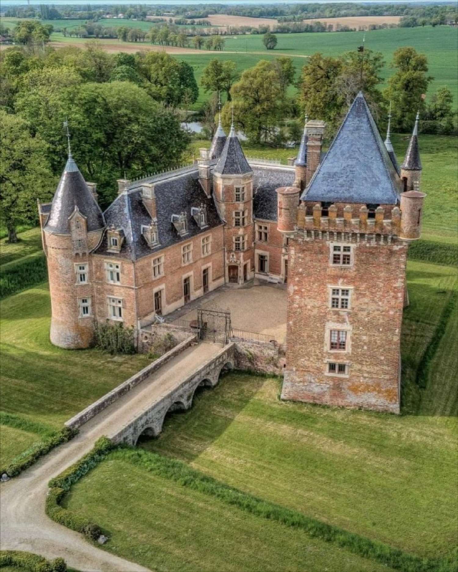  à vendre château Sancerre Cher 4