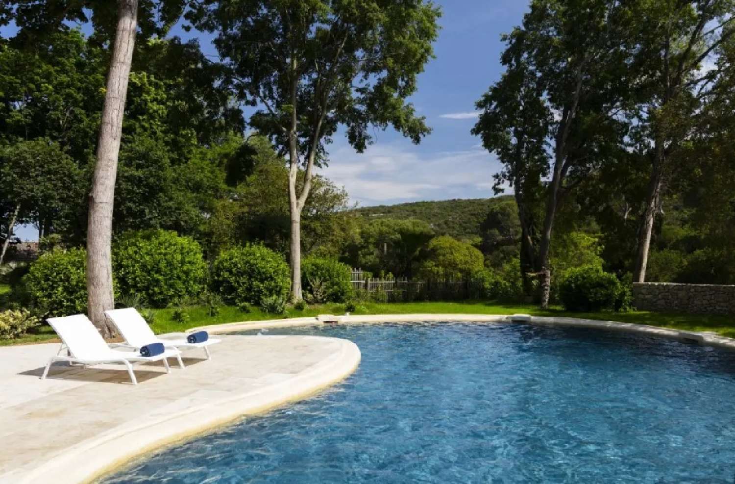  à vendre château Uzès Gard 3