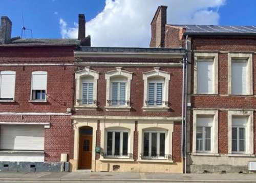 Bohain-en-Vermandois Aisne Stadthaus Bild 7382495