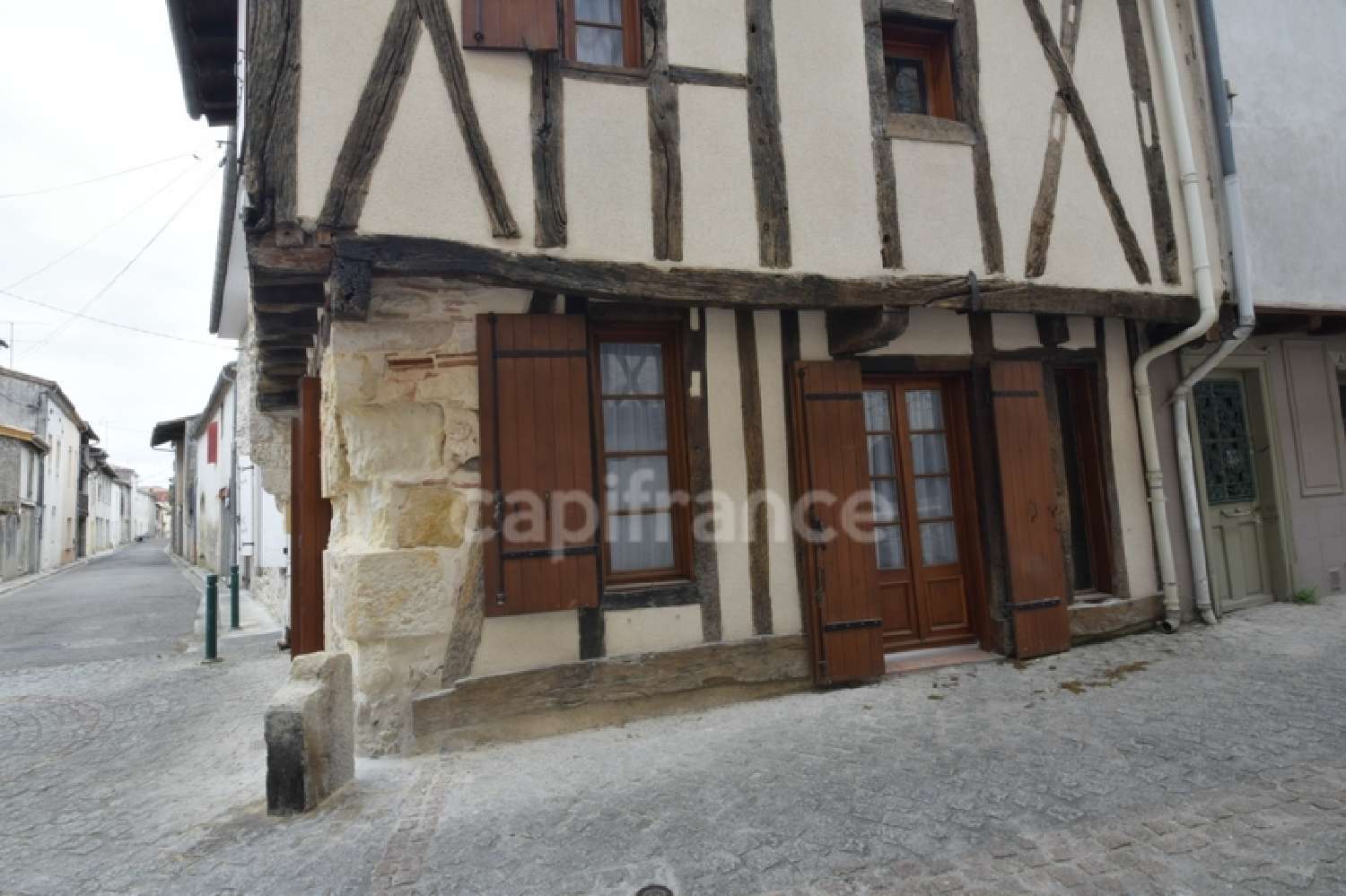 à vendre maison de ville Casteljaloux Lot-et-Garonne 1