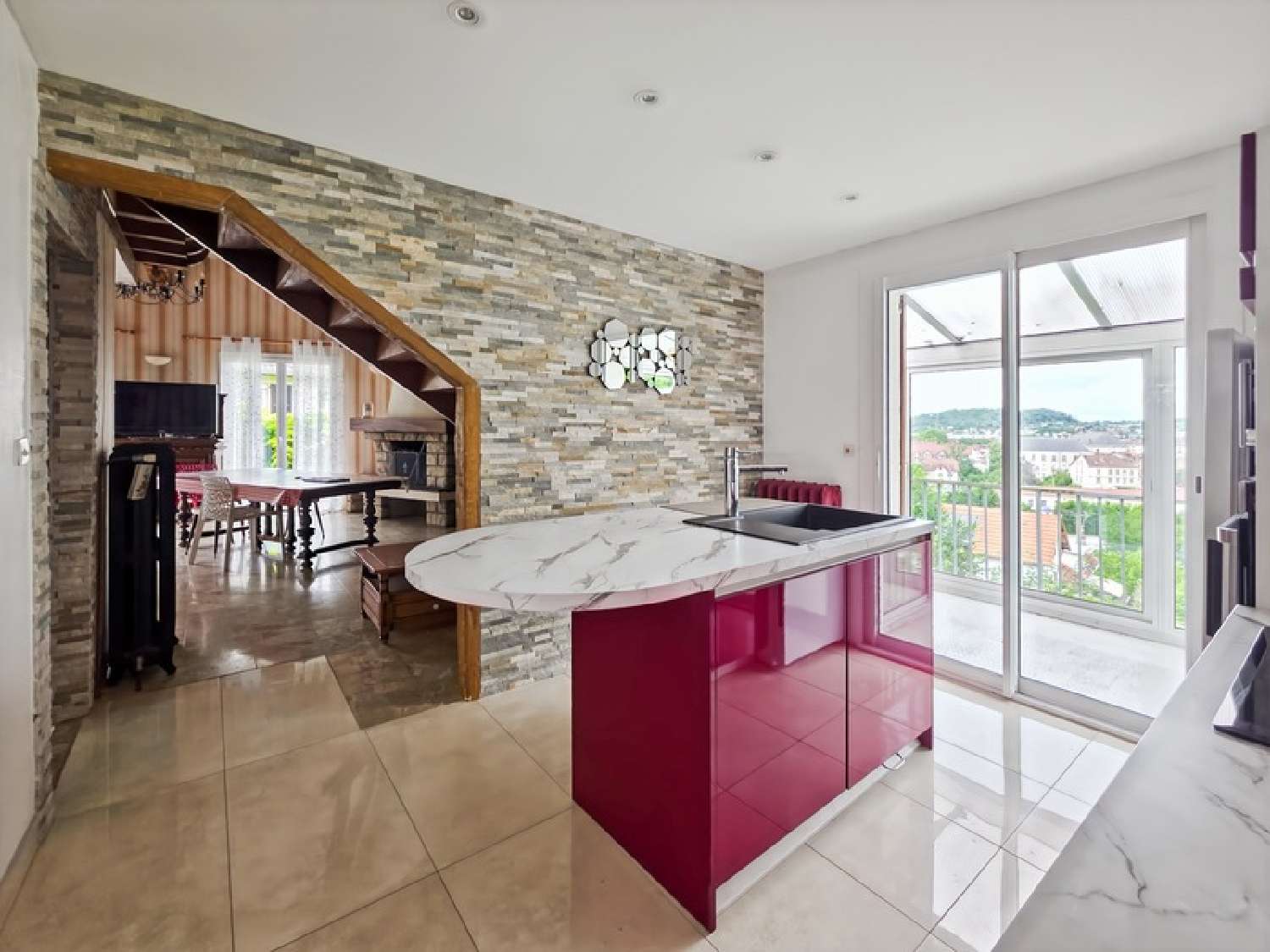 à vendre maison de ville Lons-le-Saunier Jura 3