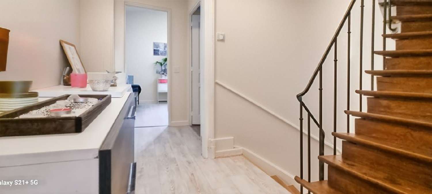 te koop stadshuis Méru Oise 8