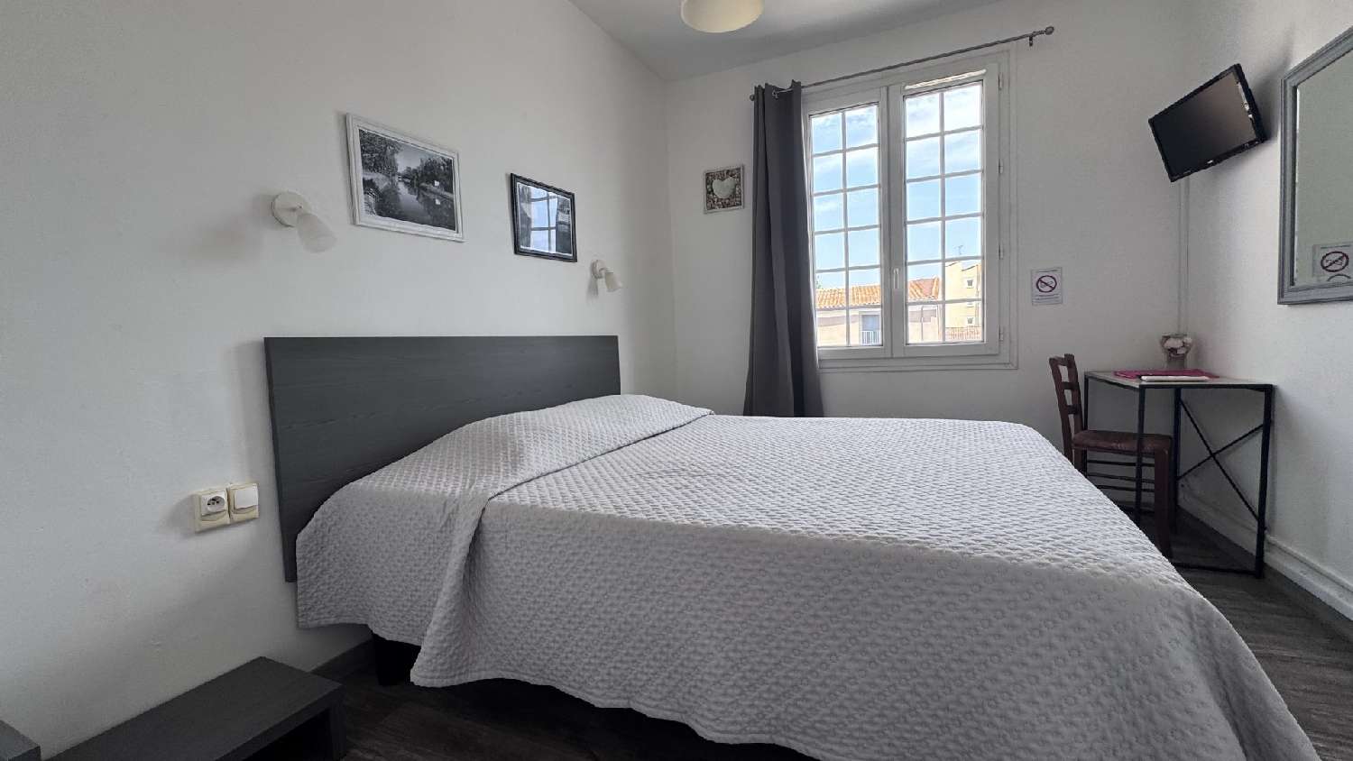 te koop bedrijfsruimte/ kantoor Agde Hérault 8