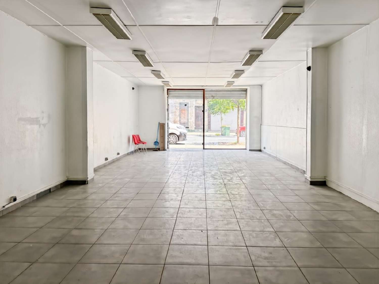  for sale commercial Bordeaux 33800 Gironde 3