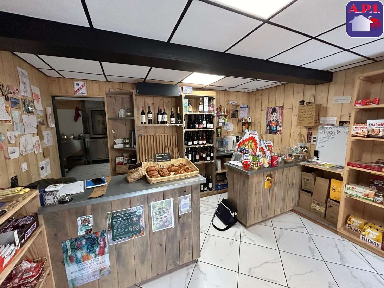 te koop bedrijfsruimte/ kantoor Castelnau-Durban Ariège 2