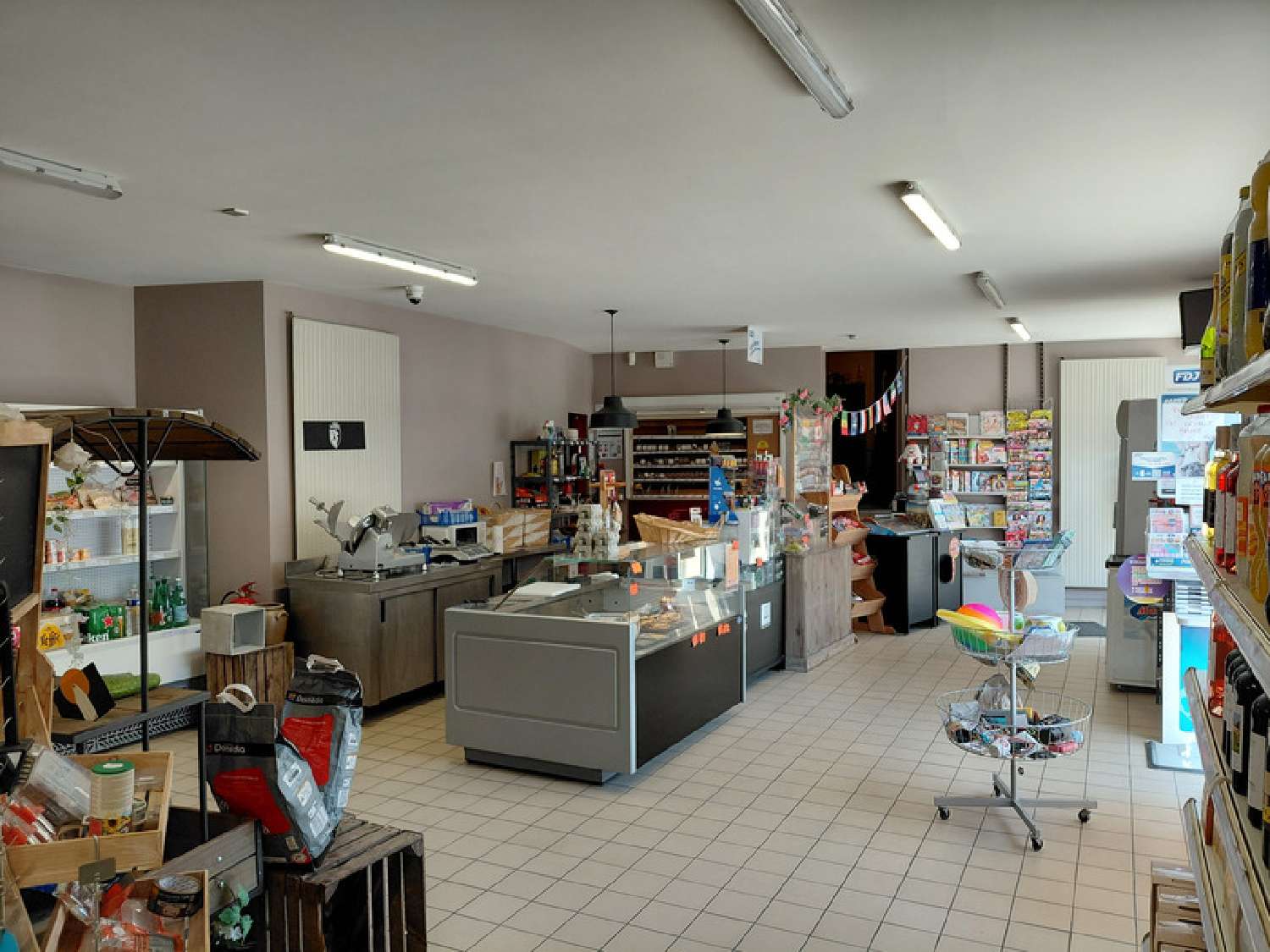  à vendre commerce Lougratte Lot-et-Garonne 3