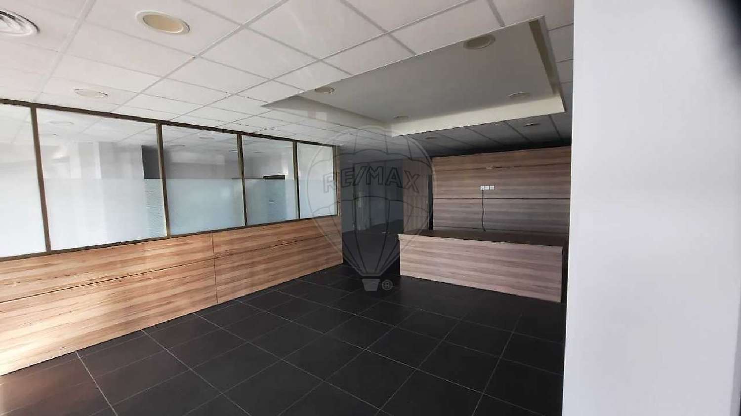 for sale commercial Mérignac Gironde 2