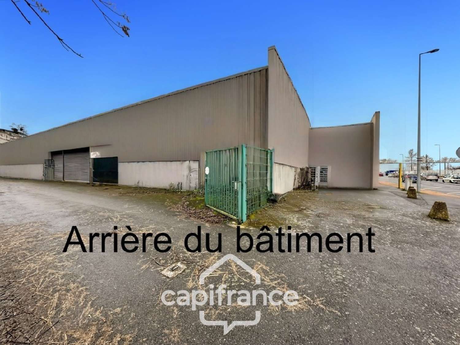  te koop bedrijfsruimte/ kantoor Montluçon Allier 2