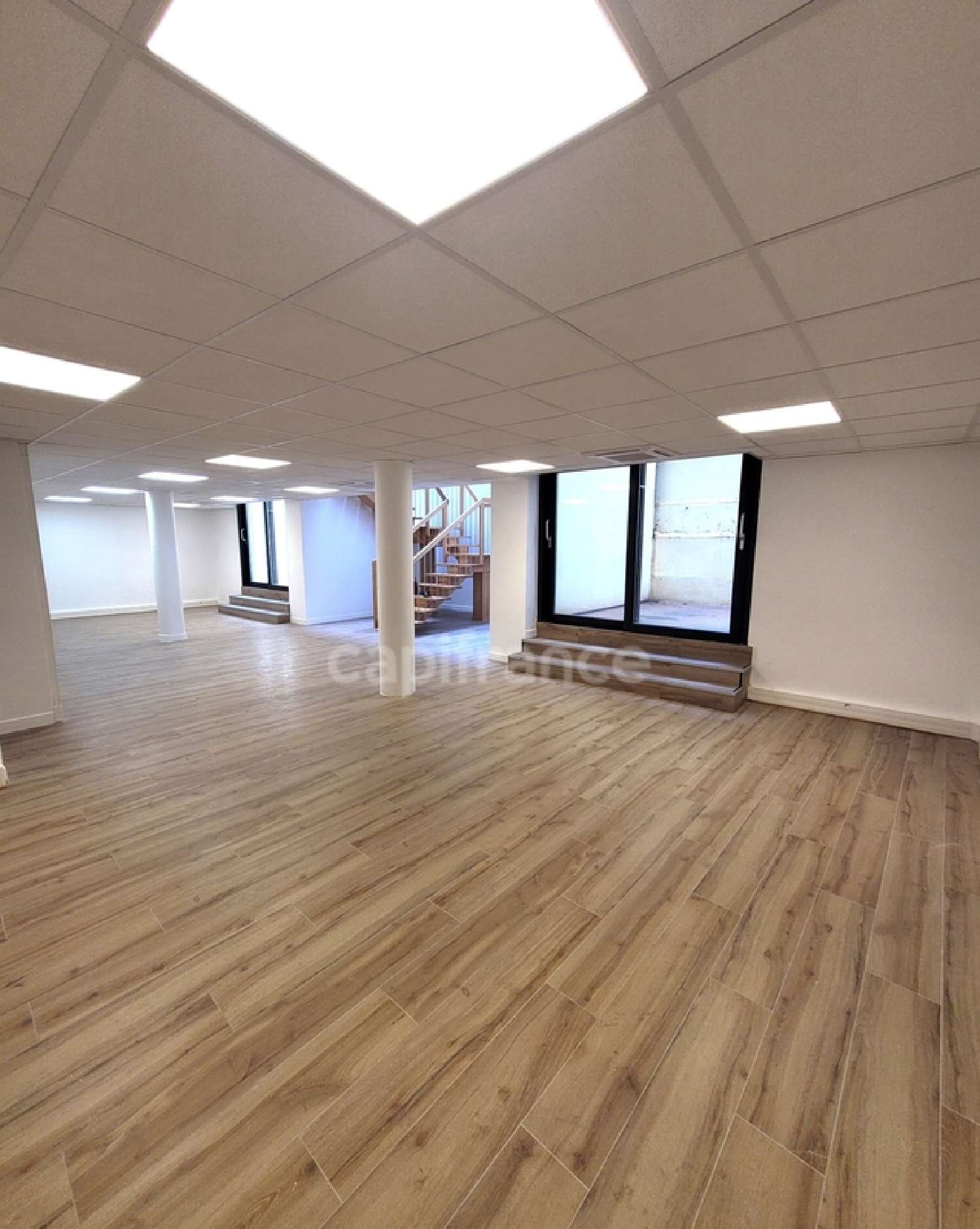 te koop bedrijfsruimte/ kantoor Paris 15e Arrondissement Parijs (Seine) 5