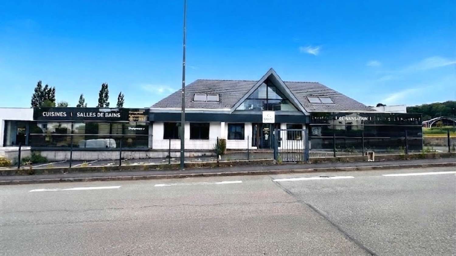 te koop bedrijfsruimte/ kantoor Quimper Finistère 3