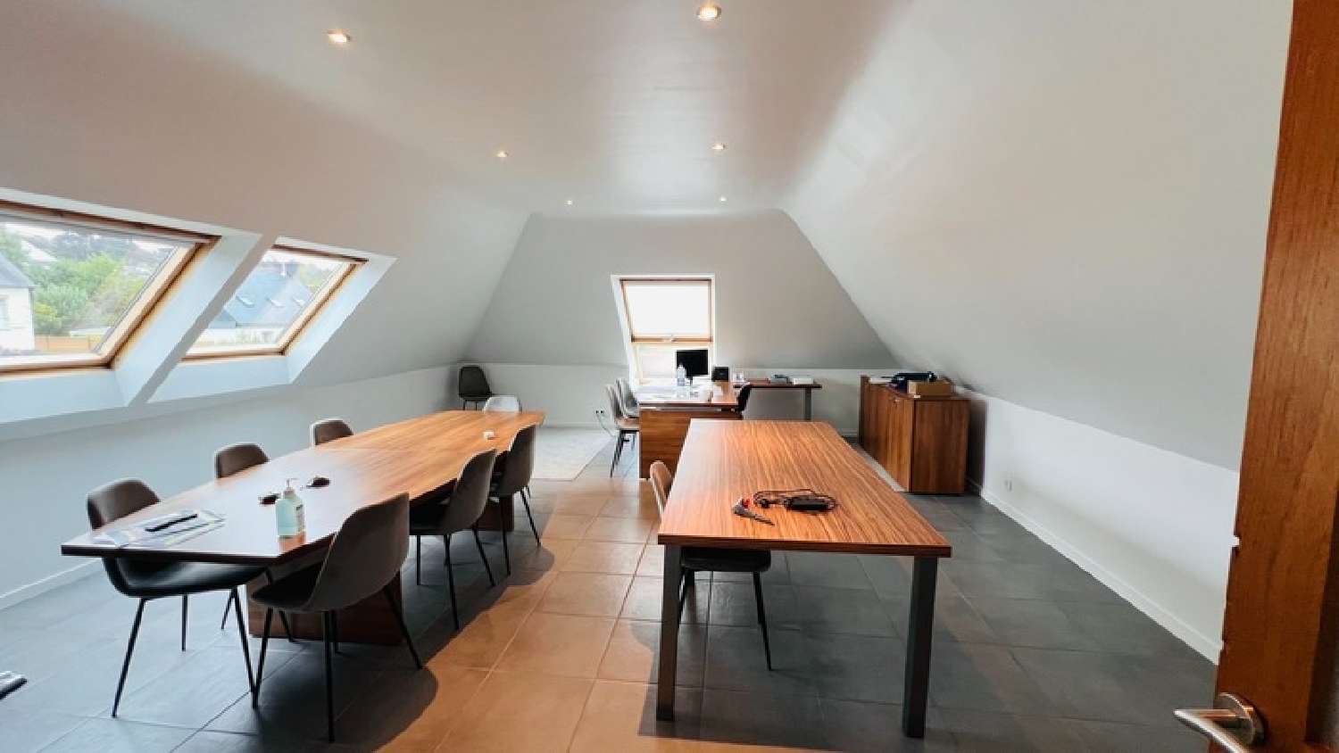 te koop bedrijfsruimte/ kantoor Quimper Finistère 4