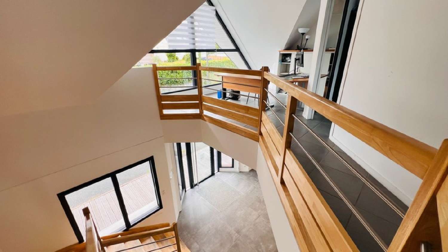 te koop bedrijfsruimte/ kantoor Quimper Finistère 6