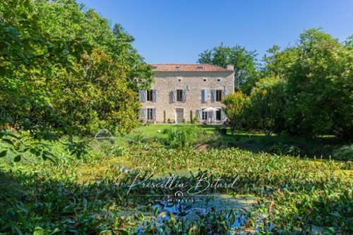 Aigrefeuille-d'Aunis Charente-Maritime estate foto 7374177