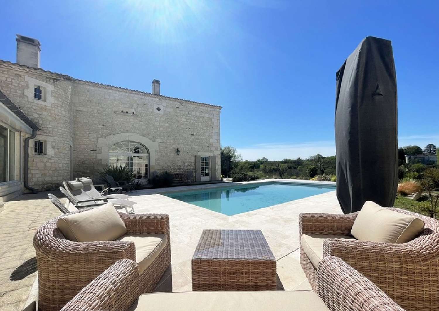  à vendre propriété Angoulême Charente 1