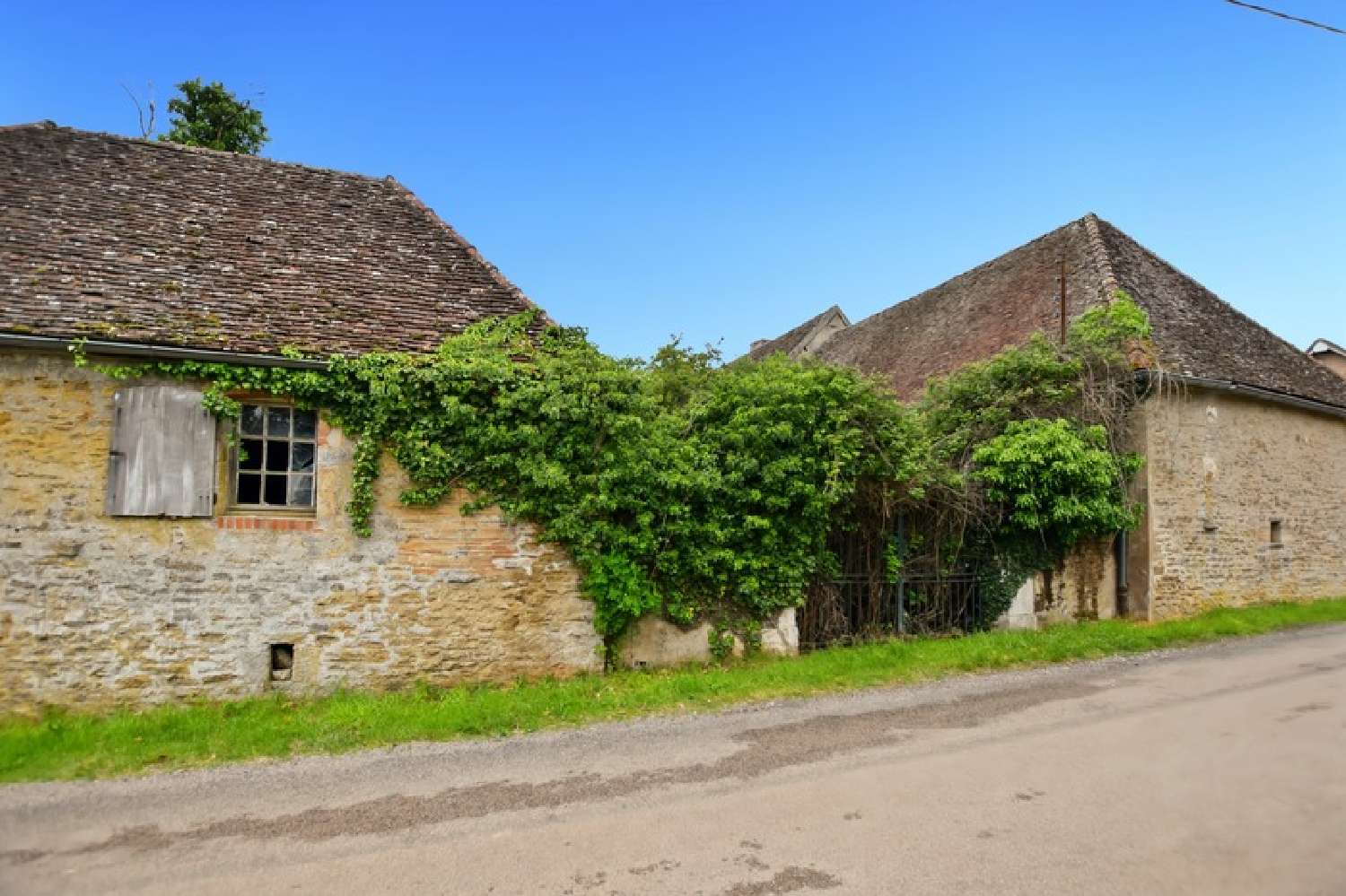 for sale estate Créot Saône-et-Loire 1