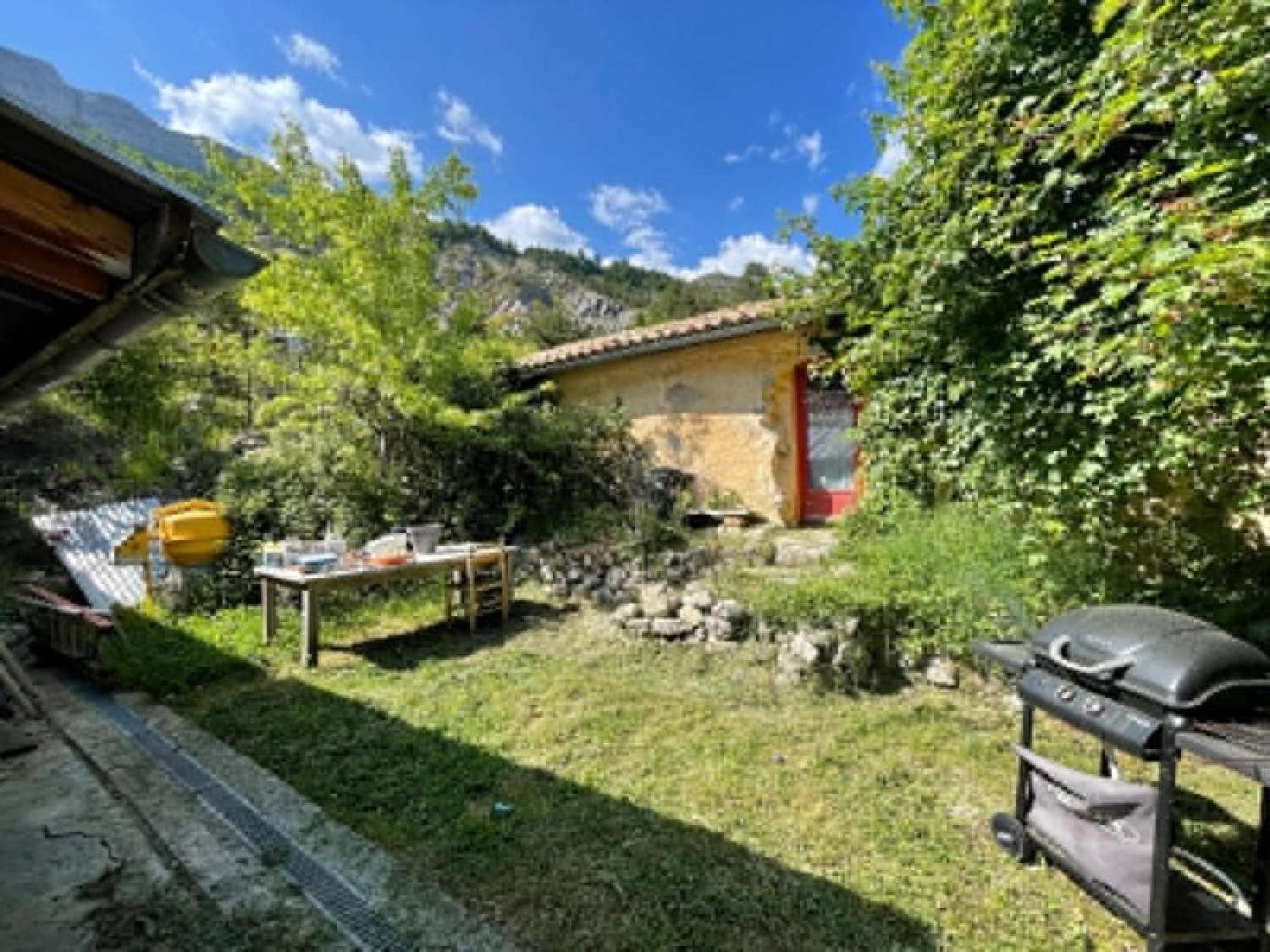 à vendre propriété La Piarre Hautes-Alpes 8