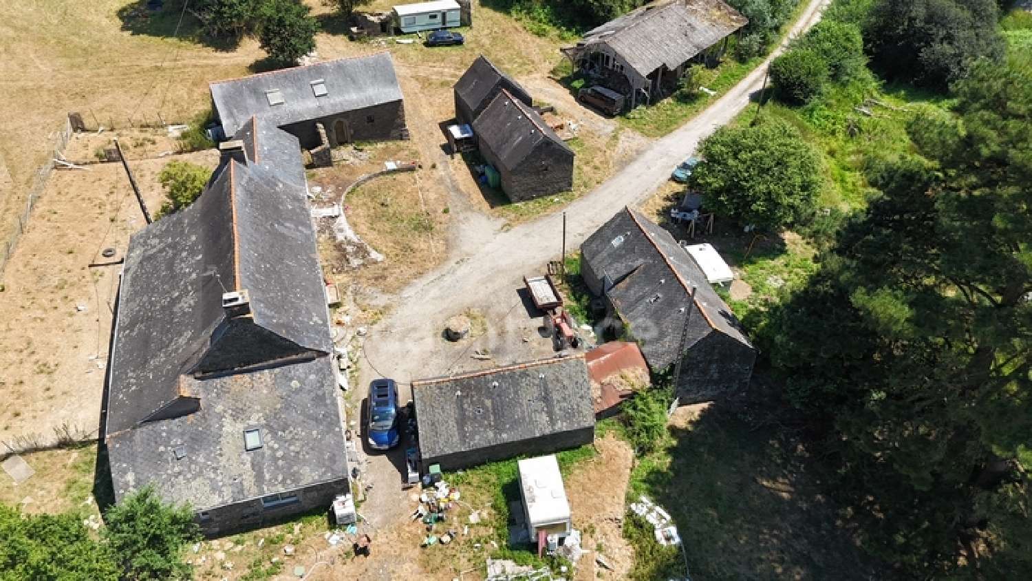 for sale farm Carhaix-Plouguer Finistère 3