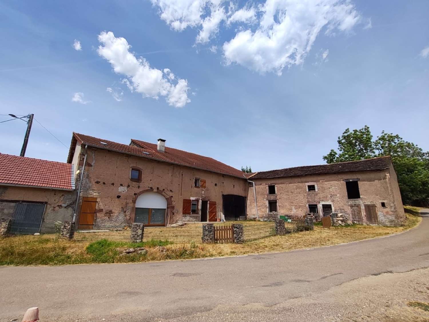 à vendre ferme Esboz-Brest Haute-Saône 4