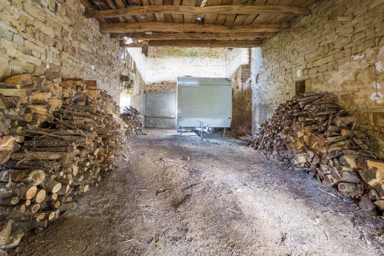 te koop boerderij Guyonvelle Haute-Marne 4
