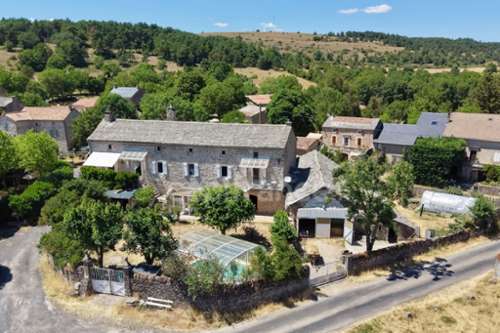 Nant Aveyron ferme foto 7379900