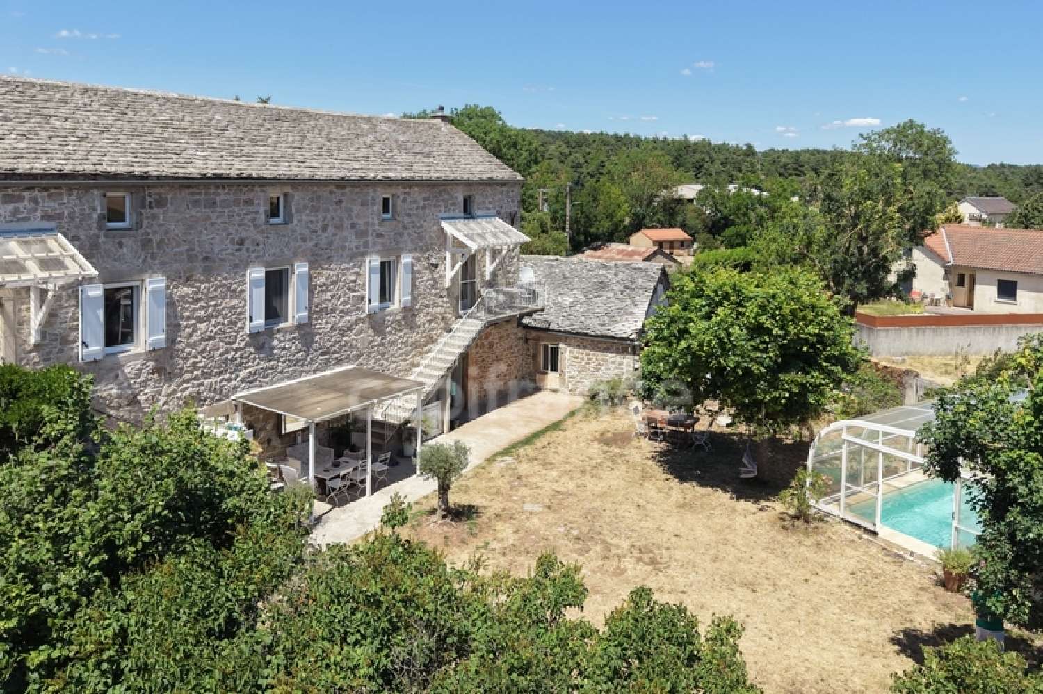  à vendre ferme Nant Aveyron 5