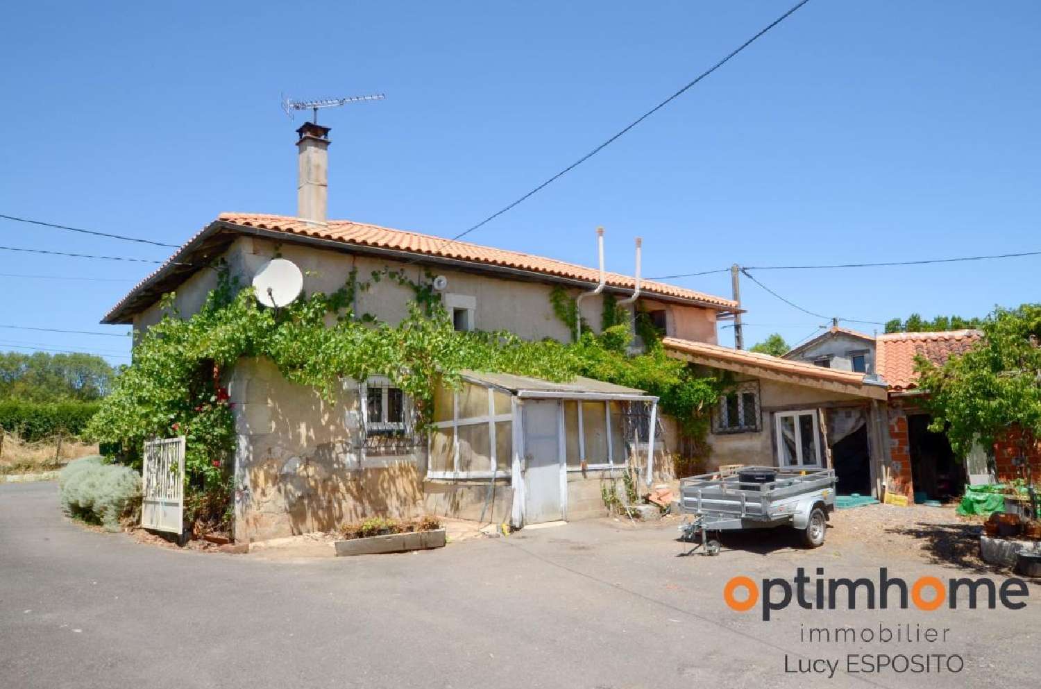 te koop boerderij Nieuil Charente 1