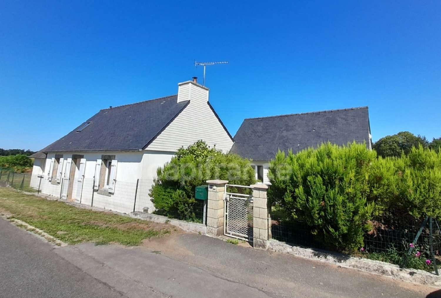 for sale farm Plogonnec Finistère 2