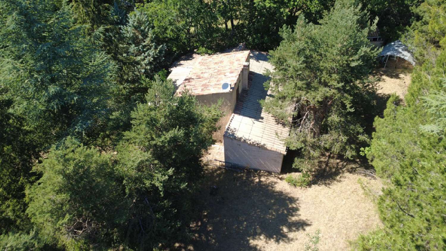  for sale farm Simiane-la-Rotonde Alpes-de-Haute-Provence 1