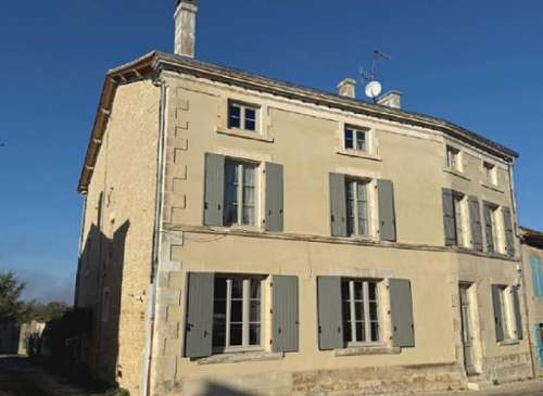 Aigre Charente huis foto 7367022