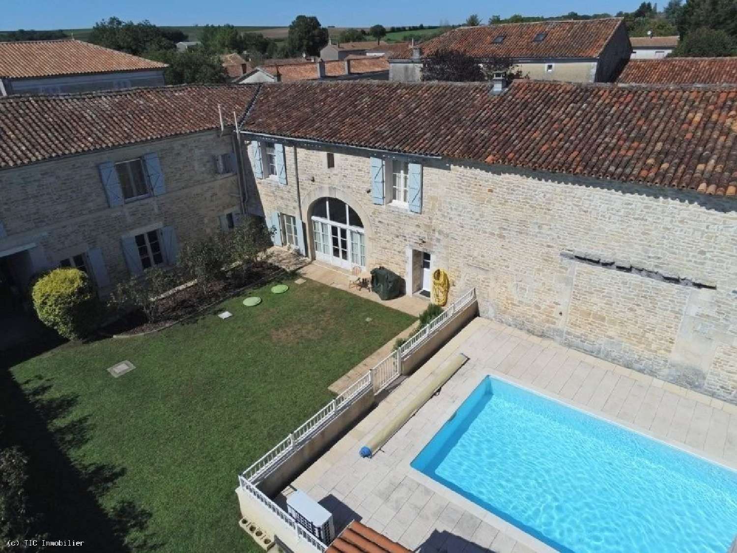 te koop huis Ambérac Charente 4