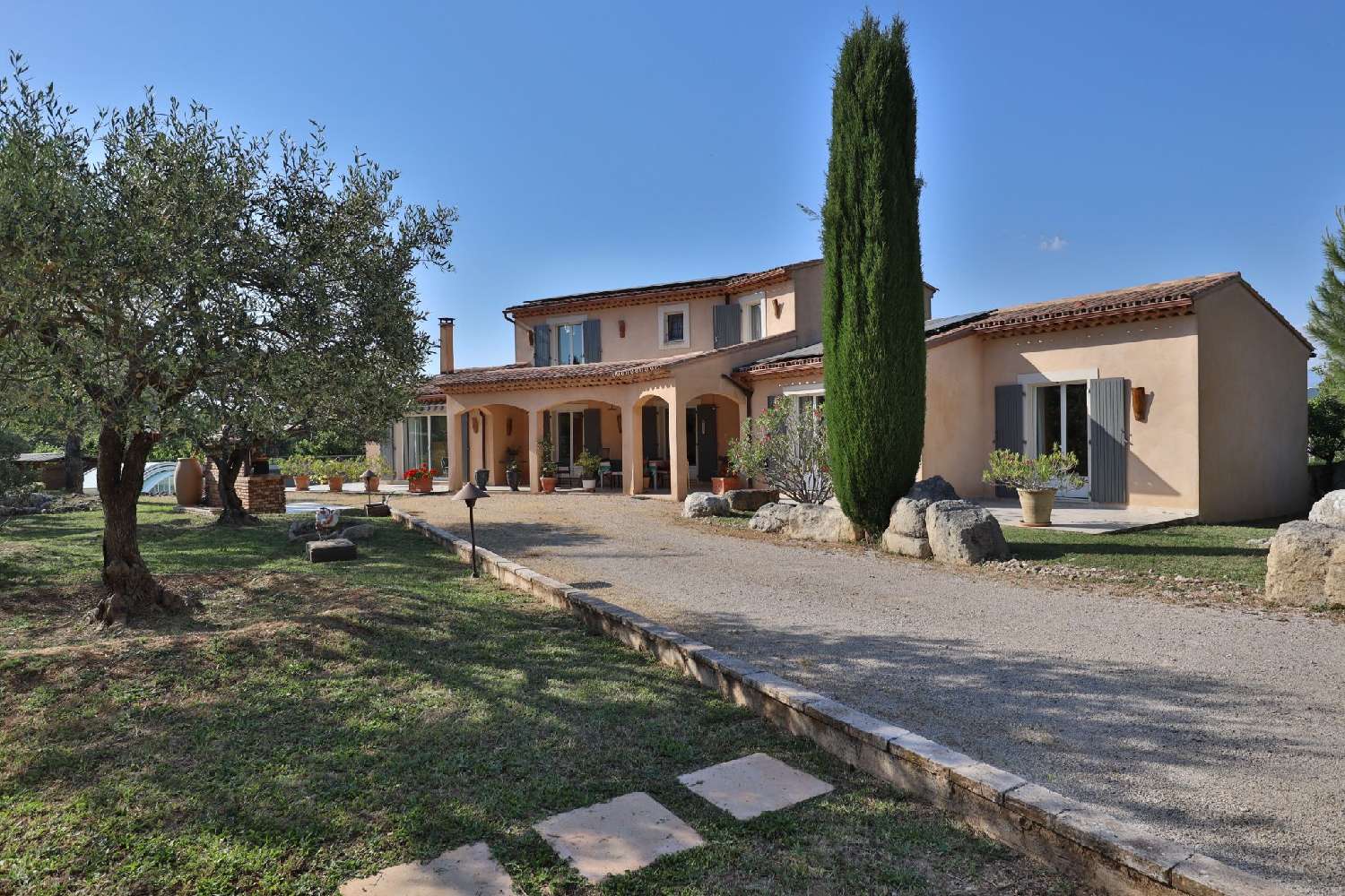 for sale house Apt Vaucluse 1