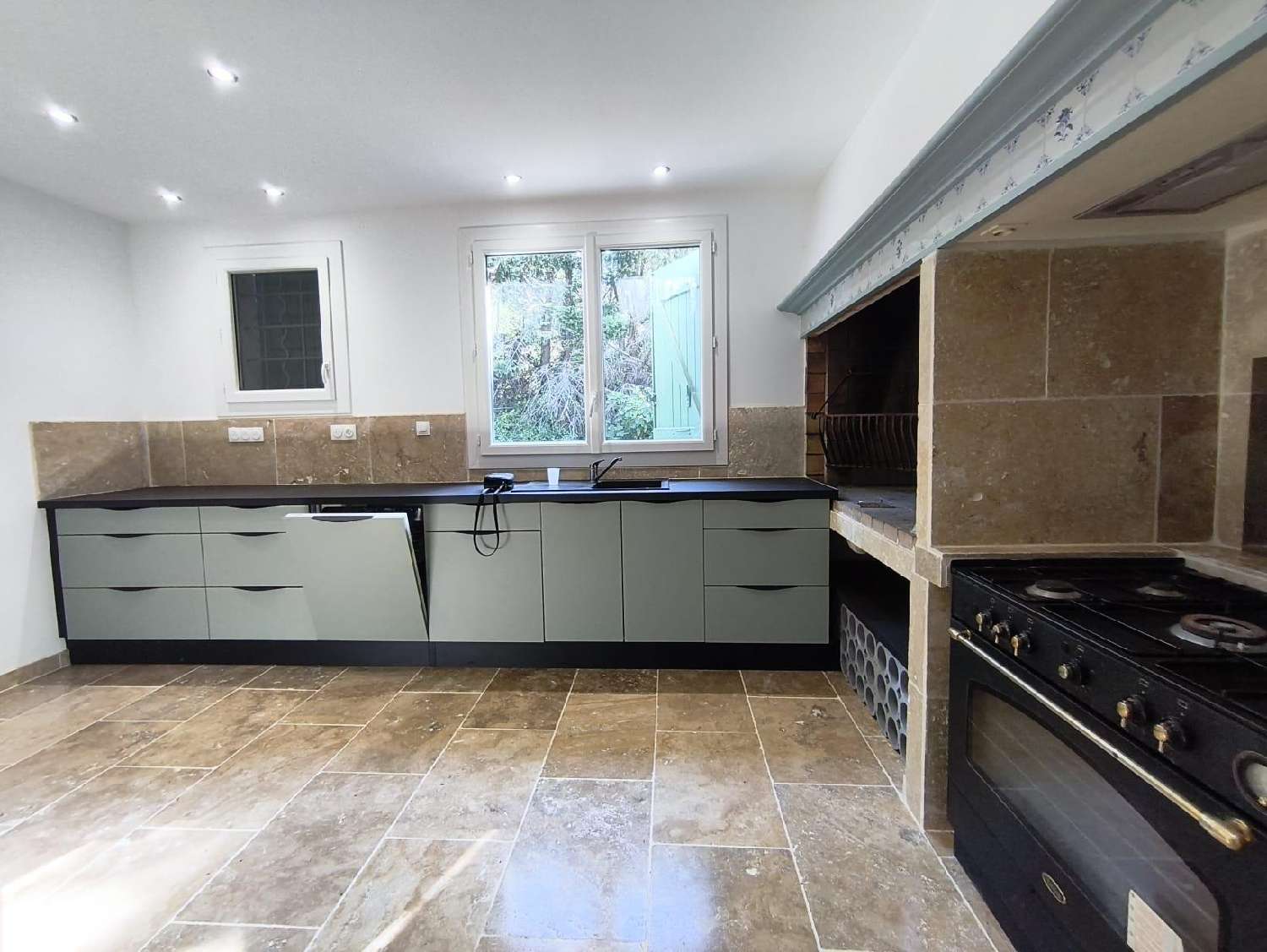 for sale house Arles Bouches-du-Rhône 4