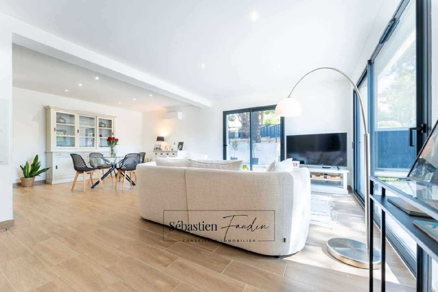 en venta casa Aubagne Bocas del Ródano 4