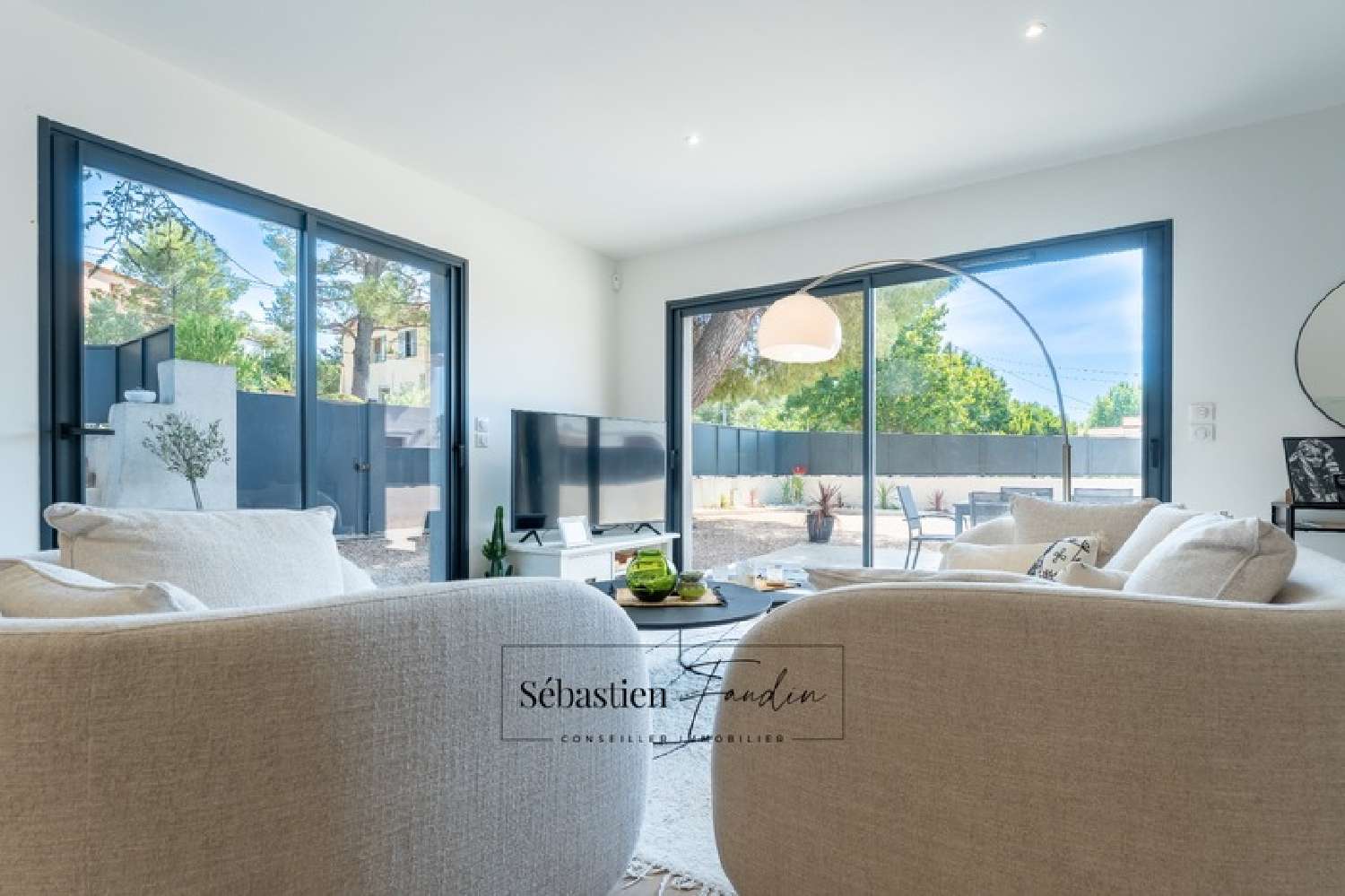 en venta casa Aubagne Bocas del Ródano 7