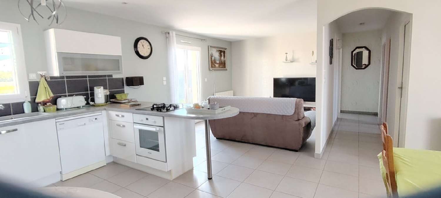  for sale house Brion-près-Thouet Deux-Sèvres 2
